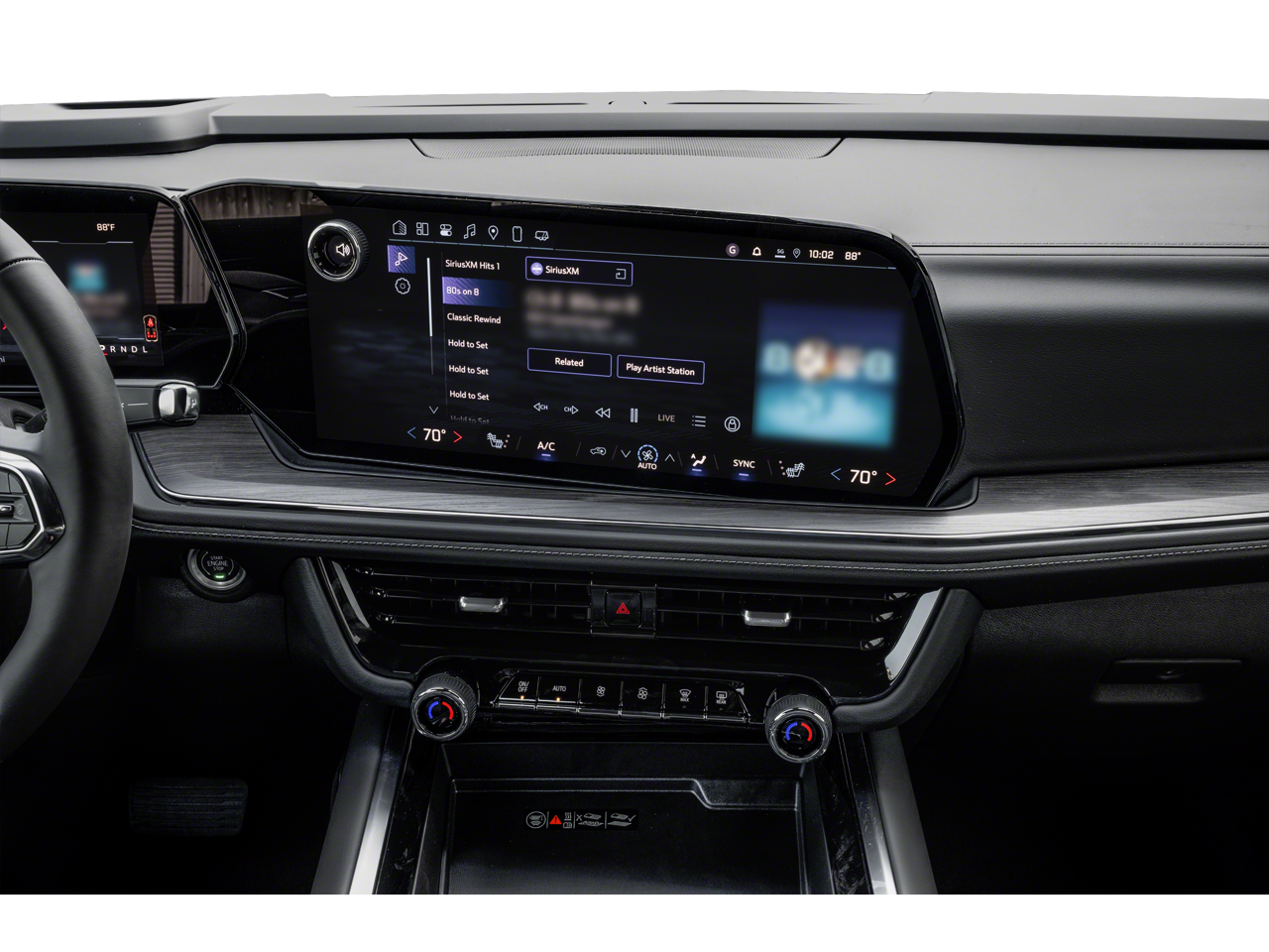 2025 Chevrolet Suburban LT