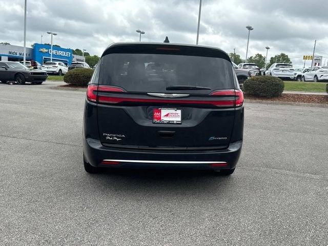 2024 Chrysler Pacifica Hybrid Select