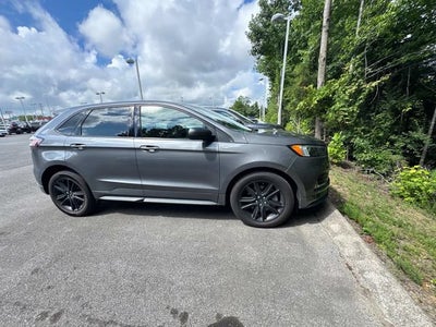 2021 Ford Edge ST-Line