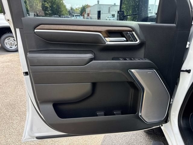 2024 Chevrolet Silverado 3500 HD High Country