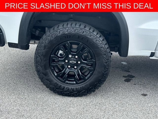 2025 Chevrolet Silverado 1500 ZR2