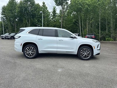 2026 Buick Enclave Avenir