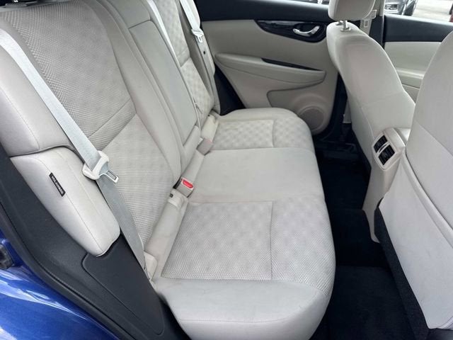 2022 Nissan Rogue Sport SV FWD Xtronic CVT