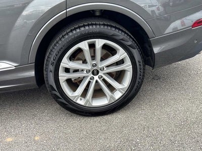 2025 Audi Q7 Premium Plus