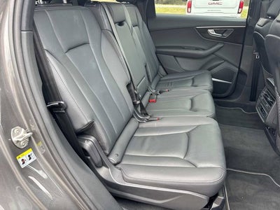 2025 Audi Q7 Premium Plus