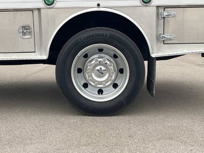 2025 Ford Super Duty F-550 DRW XL