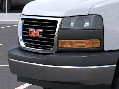 2025 GMC Savana Cutaway 3500 1WT