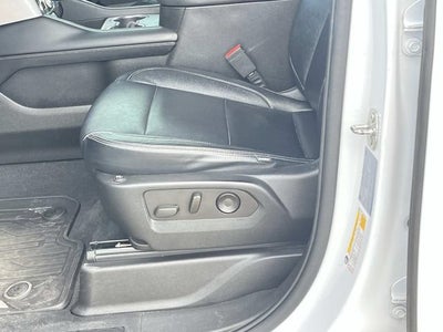 2022 GMC Yukon SLE