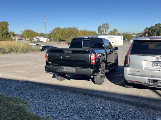 2021 Nissan TITAN Crew Cab PRO-4X 4x4