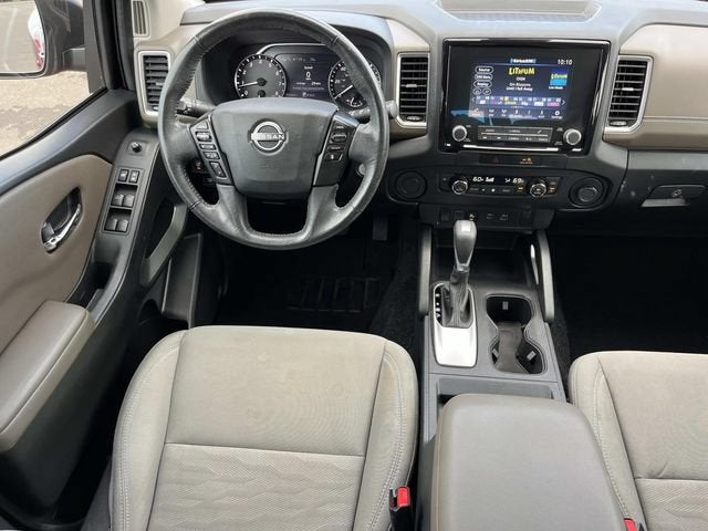2022 Nissan Frontier Crew Cab Long Bed SV 4x2