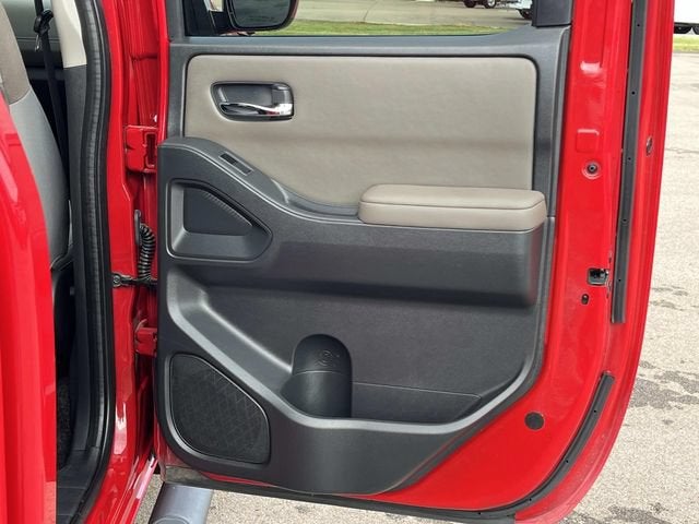 2022 Nissan Frontier Crew Cab Long Bed SV 4x2