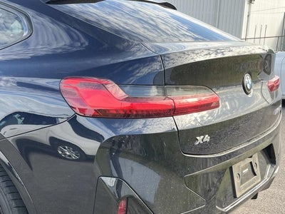 2022 BMW X4 M40i