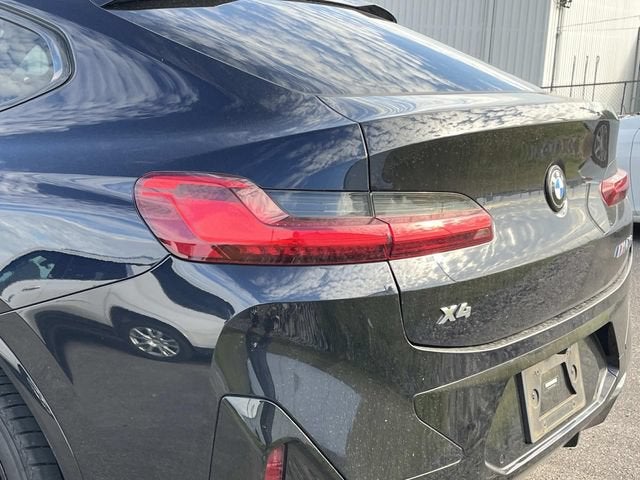 2022 BMW X4 M40i